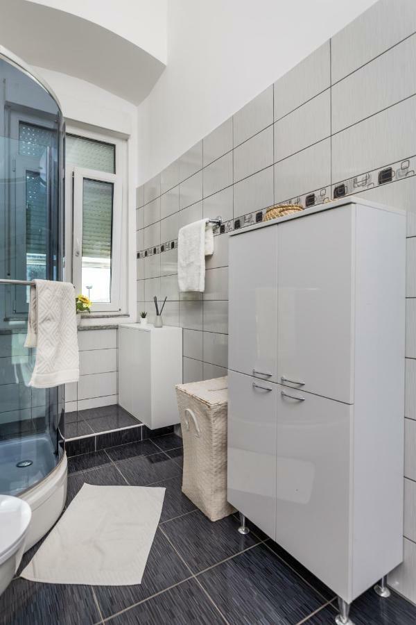 Molo Longo Apartments Ριέκα Εξωτερικό φωτογραφία
